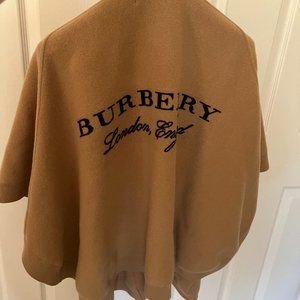 authenticity Burberry wool hoodie cape coat cardigan  outfit made in Italy